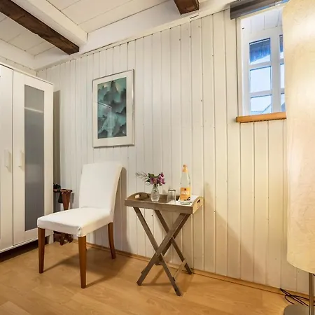 Alte Polsterei Apartmán *
