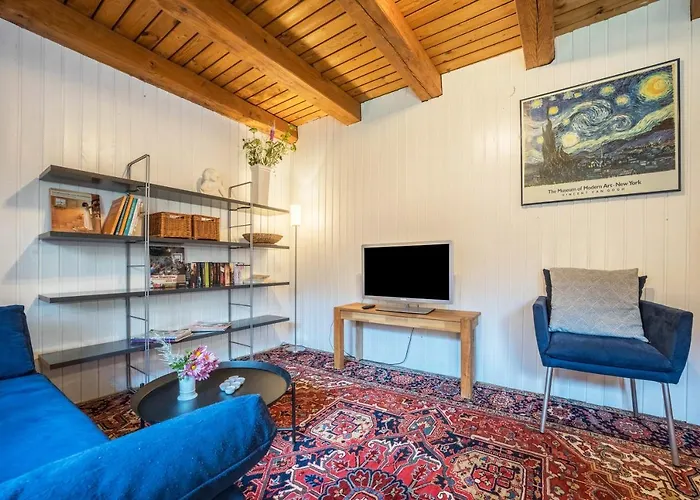 Alte Polsterei * Nienstadt