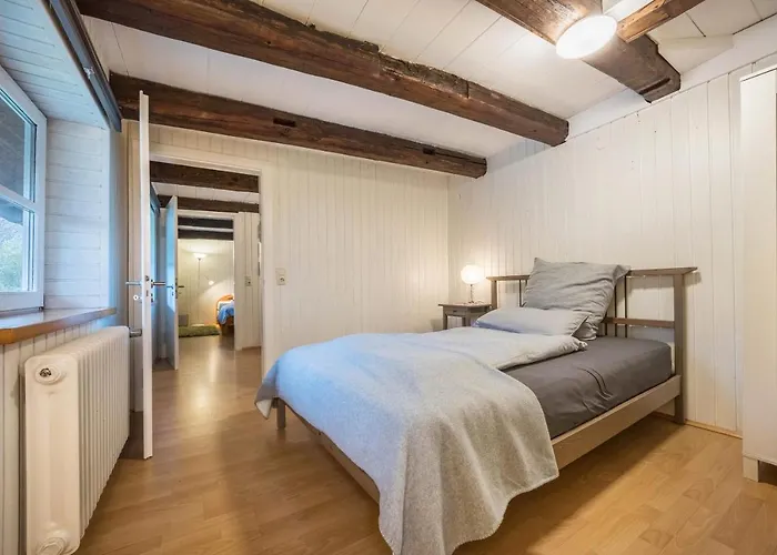 Alte Polsterei شقة