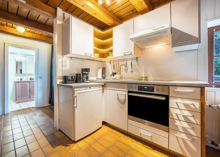 Alte Polsterei * Nienstadt